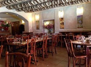 Cafe de la Fontaine